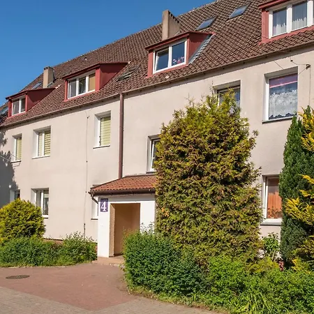 U Ewy W Kolobrzegu Podczele - 2 Sypialnie 50m2, Wifi I Darmowy Parking! Apartment *