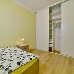 아파트 U Ewy W Kolobrzegu Podczele - 2 Sypialnie 50m2, Wifi I Darmowy Parking! *
