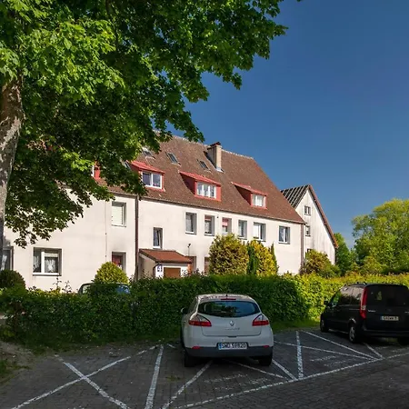 U Ewy W Kolobrzegu Podczele - 2 Sypialnie 50m2, Wifi I Darmowy Parking! Apartment Kolobrzeg