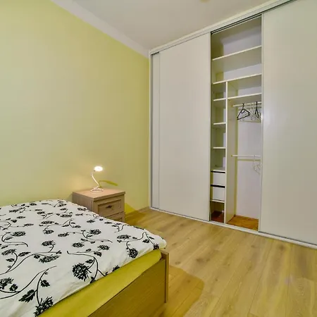 شقة U Ewy W Kolobrzegu Podczele - 2 Sypialnie 50m2, Wifi I Darmowy Parking! *