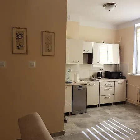 U Ewy W Kolobrzegu Podczele - 2 Sypialnie 50m2, Wifi I Darmowy Parking! Kolobrzeg