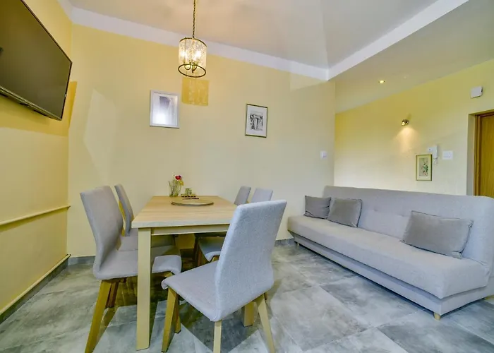 U Ewy W Kolobrzegu Podczele - 2 Sypialnie 50m2, Wifi I Darmowy Parking! Apartment Kolberg