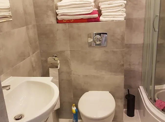 Apartment U Ewy W Kolobrzegu Podczele - 2 Sypialnie 50m2, Wifi I Darmowy Parking! Kolberg